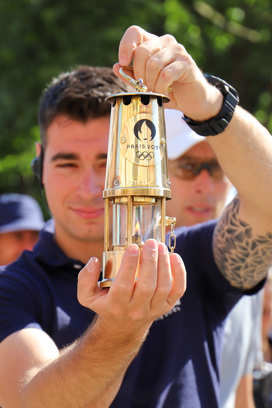 Lampe de mineur qui abrite la "Flamme Olympique" des Jeux Olympiques de Paris 2024, de passage à Sarreguemines. ©2024 Mathieu Improvisato